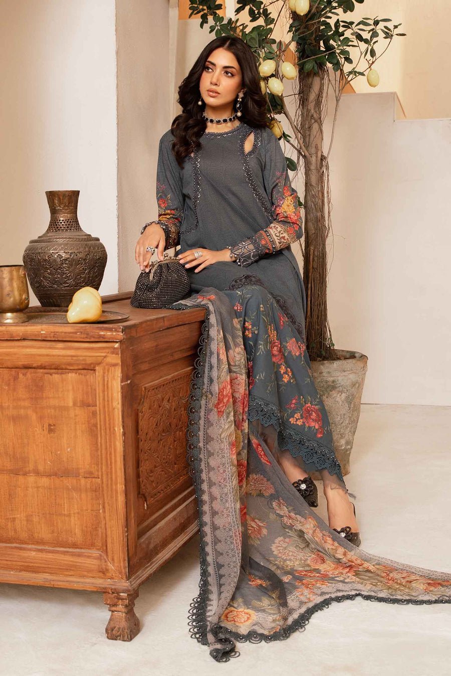 3 PIECE UNSTITCHED PRINTED SUIT | MPT - 2202 - B - STYLISTICOUTURE