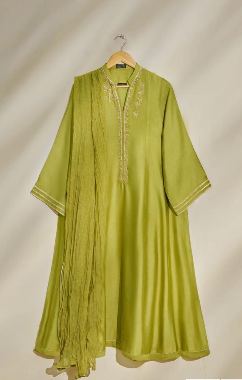 Agha Noor two-piece cotton net shirt and dupatta